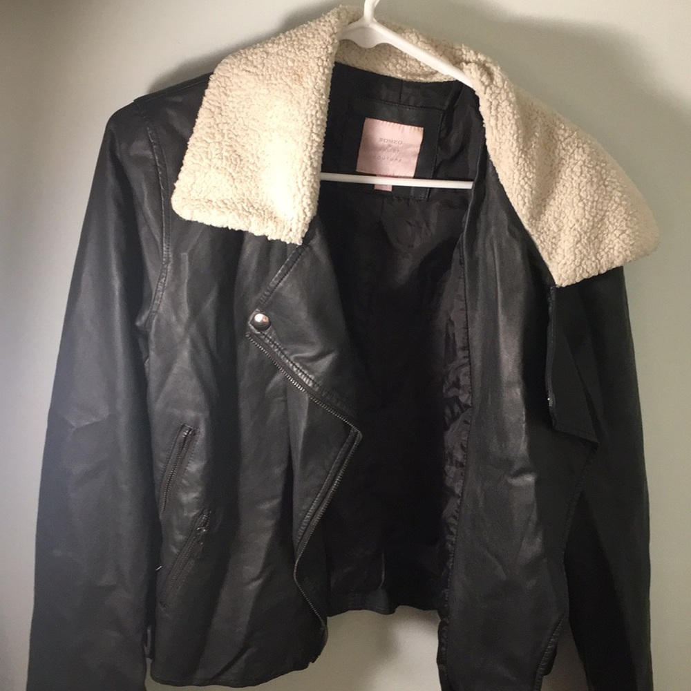 Pleather jacket with fur-rim